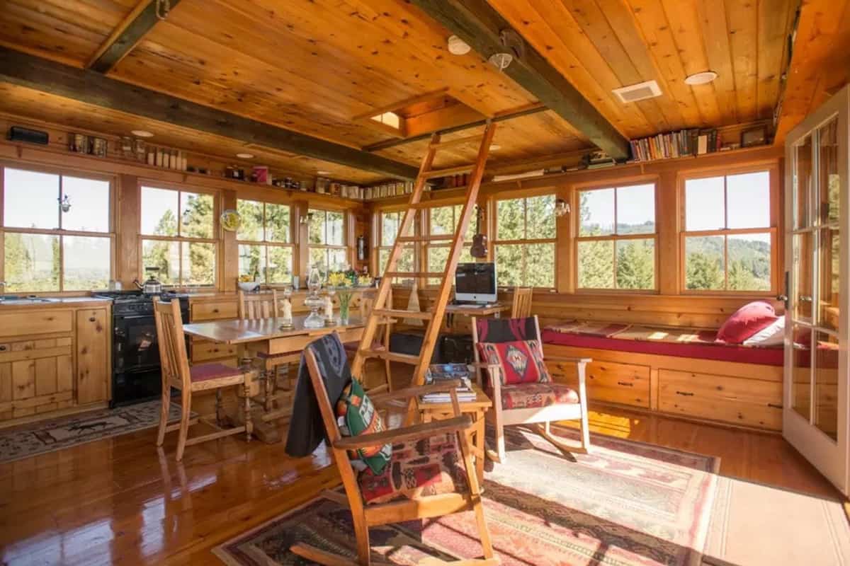 Lookout Tower Glamping Oregon