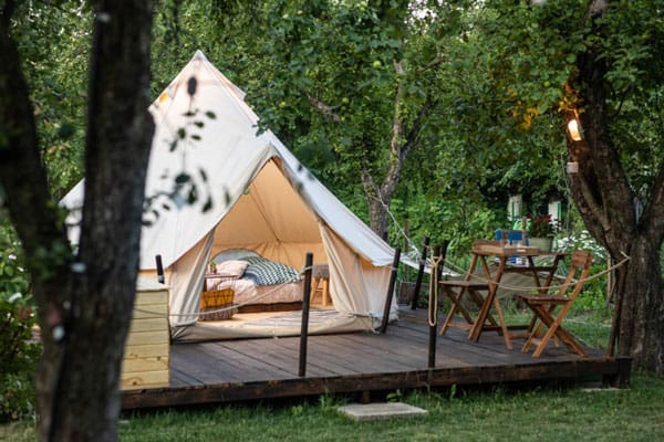Dragonfly Gardens Glamping Tents Romania