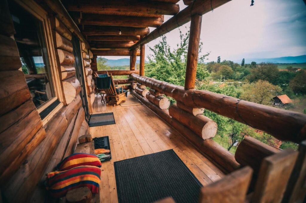 Heaven Treehouse Glamping Romania