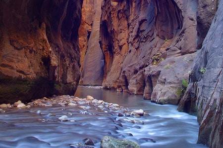 gorge 3777