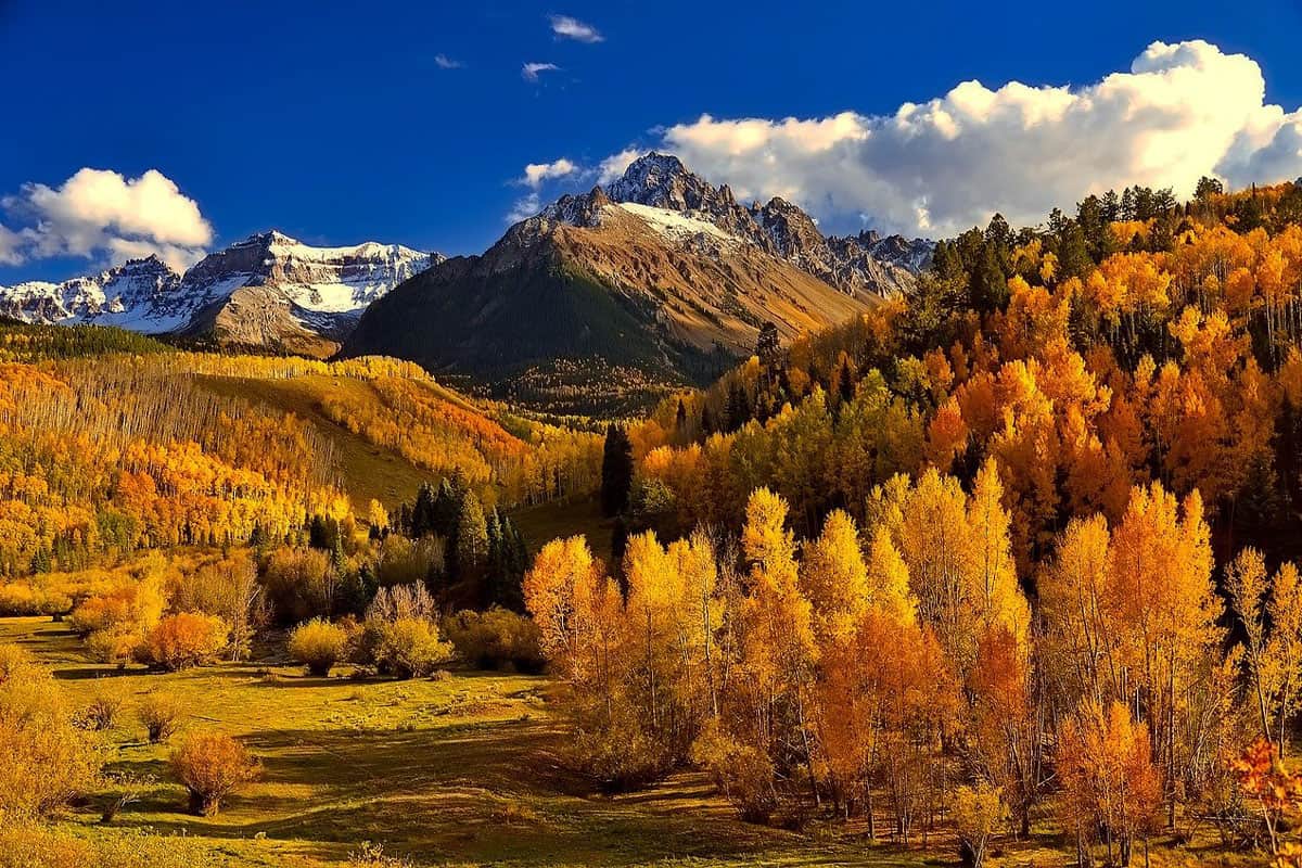Glamping in Colorado and best Colorado Glamping Spots