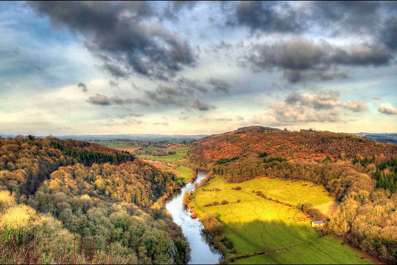 Symonds Yat Rock