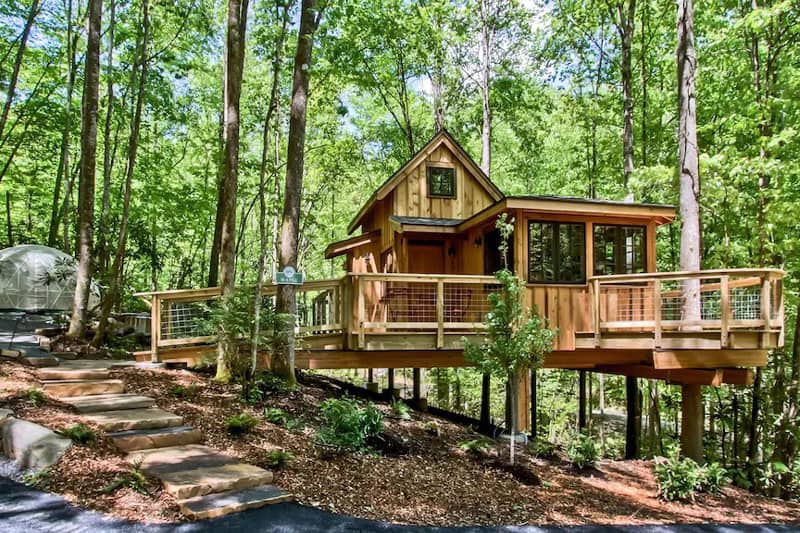 The Maple Treehouse Glamping Gatlinburg