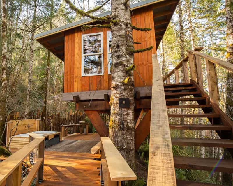 Heartland Treehouse Oregon Glamping