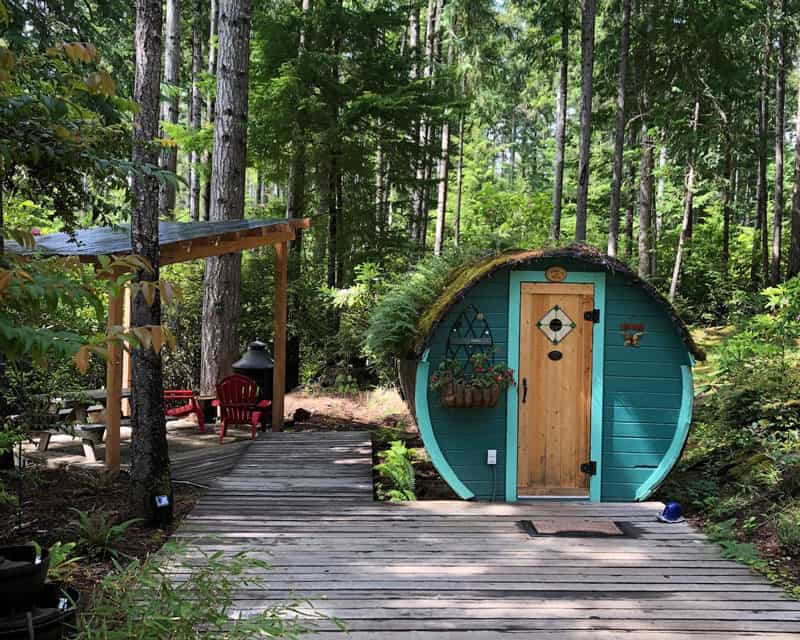 Oregon Hobbit House at Dew Valley Ranch