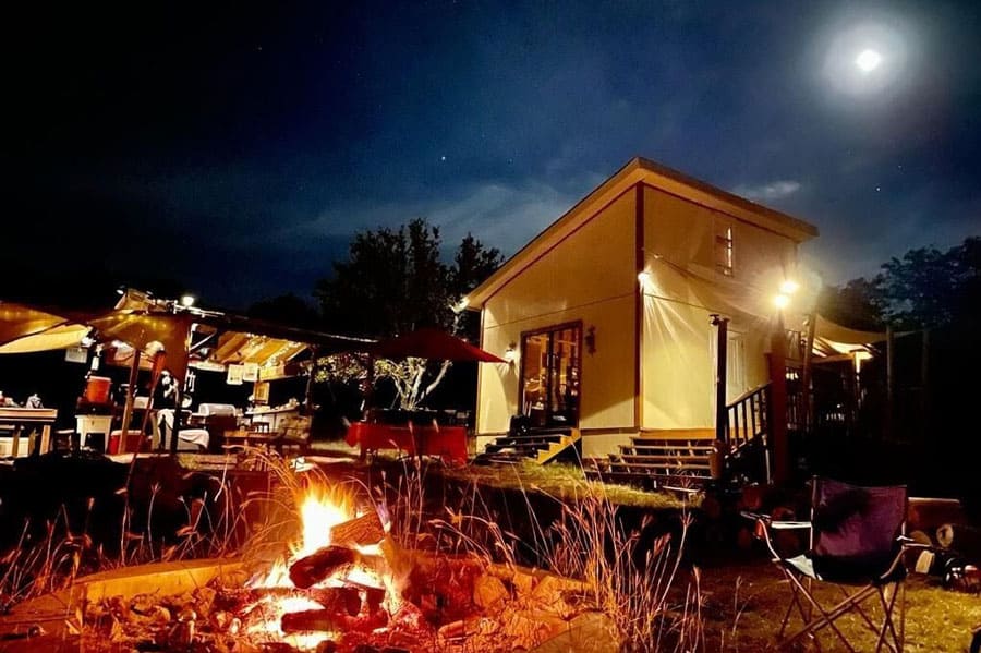 Off-grid Cabin Austin