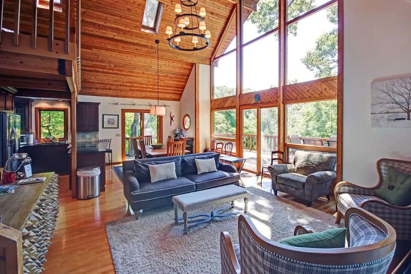 Saugatuck Treehouse Rental in Michigan