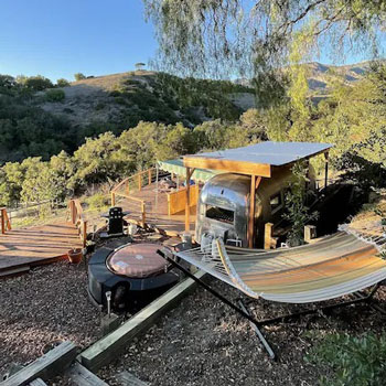 Retro Airstream Santa Barbara outside