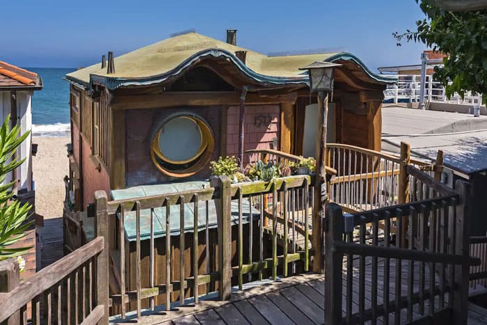 Miramar Beach Hobbit House 