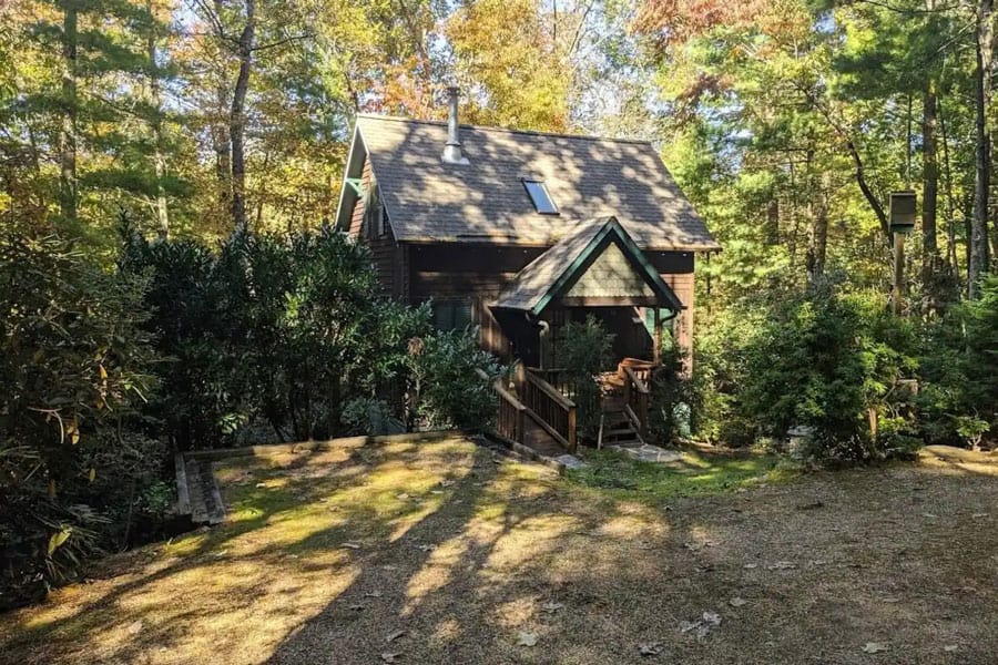 Heavenly Glamping in Asheville Tree House
