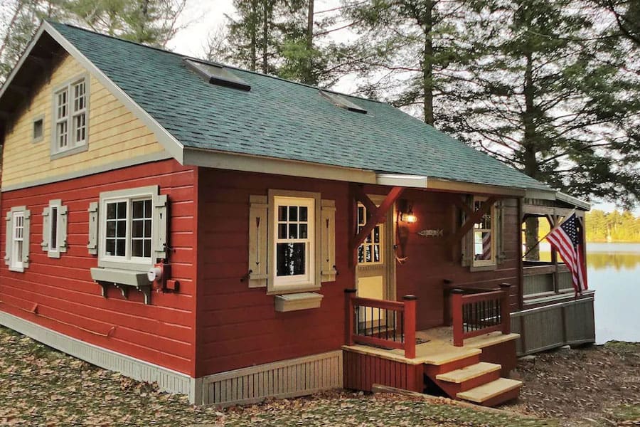 Remodeled Long Pond Cottage 