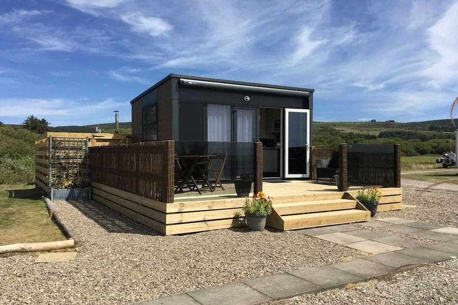 Beachfront Scotland Pod with Hot Tub