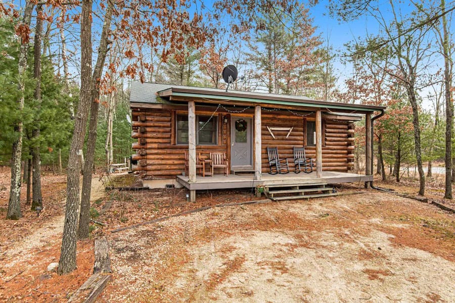 Outdoorsy Gem of a Log Cabin in Wisconsin