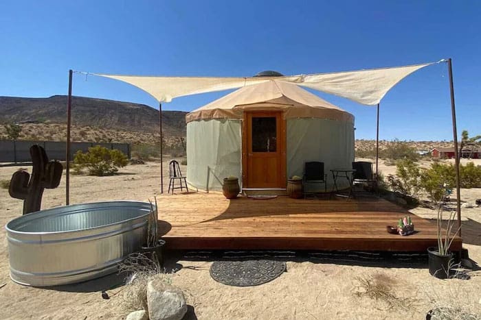 Joshua Tree Yurt in Volcano Vortex