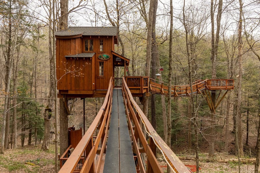 Chez Treehouse Glamping near Finger Lakes NY