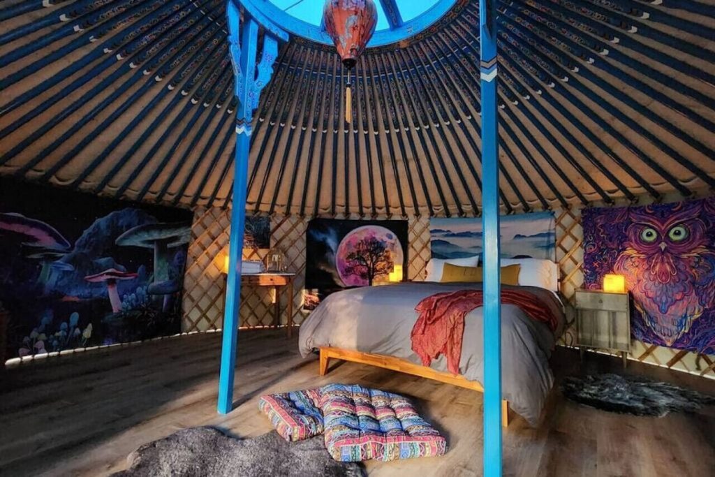 Soul Yurt | Cedar Hot Tub at Wildfern Grove