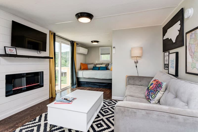 Mountain View Tiny House Near Asheville