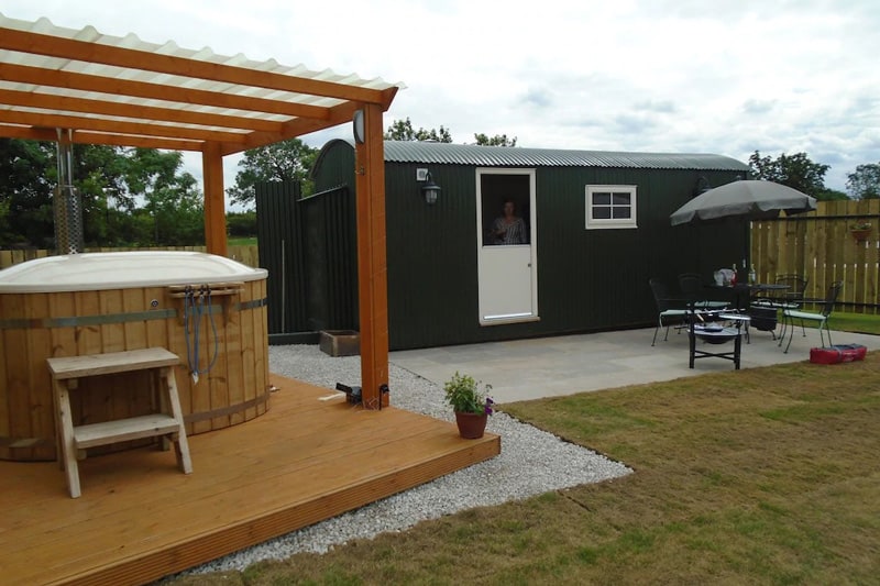 Ferrensby Shepherds Hut North Yorkshire Glamping with Hot Tub