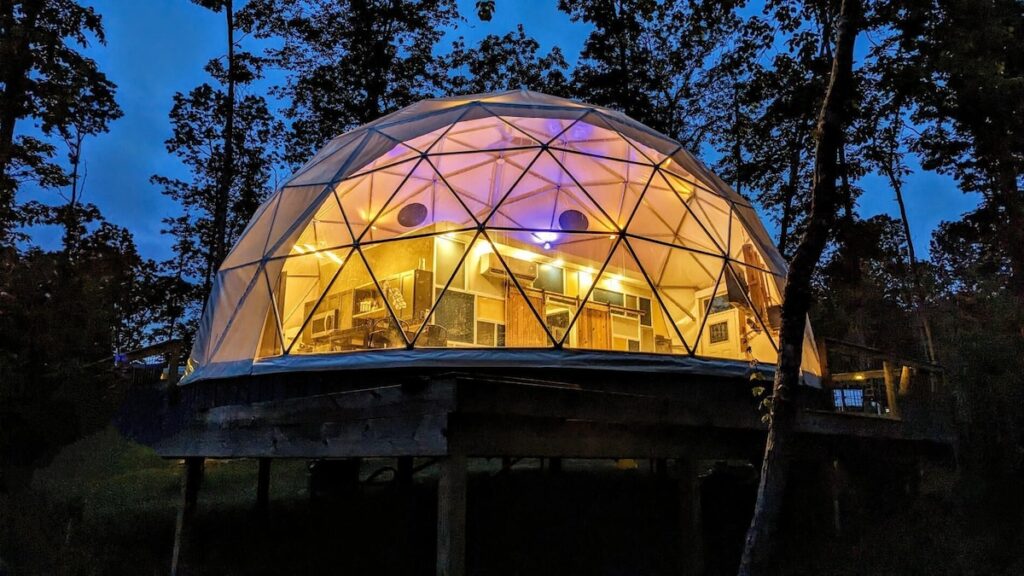 Tennessee Dome at Getaway on Ranger Creek