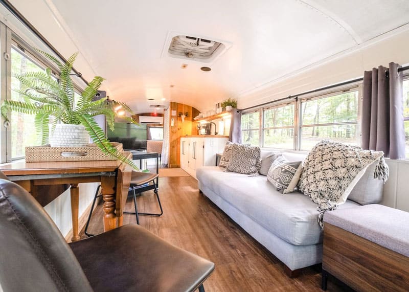 Emerald Gypsy Skoolie Glamping Arkansas