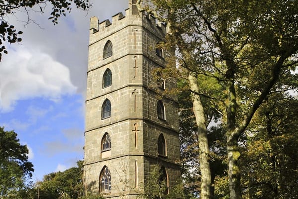 Snowdon Glamping at Brynkir Tower in Wales