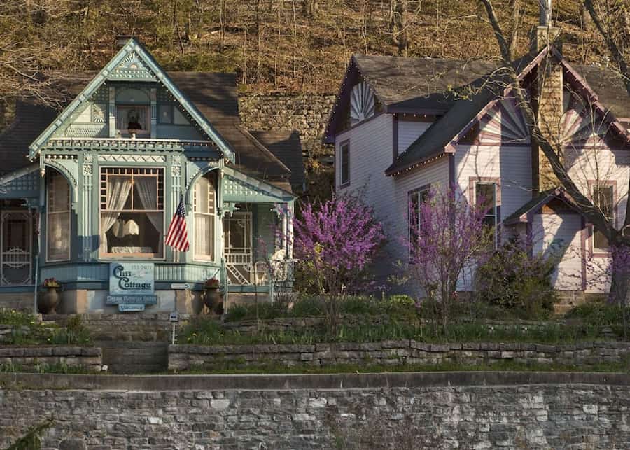 Cliff Cottage Inn