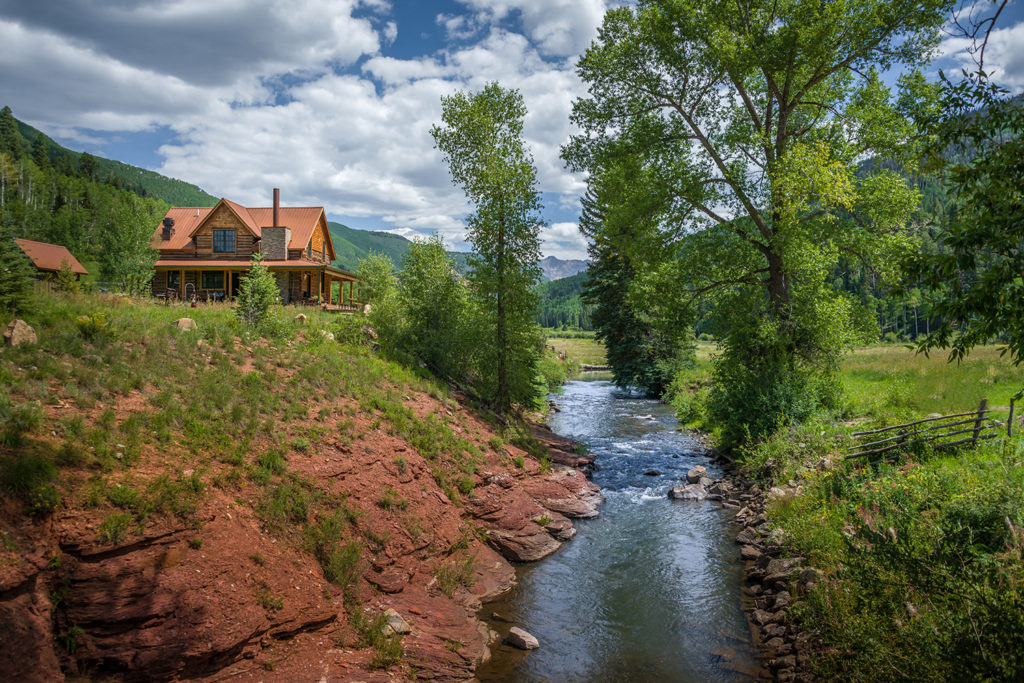 Dunton River Camp Farmhouse