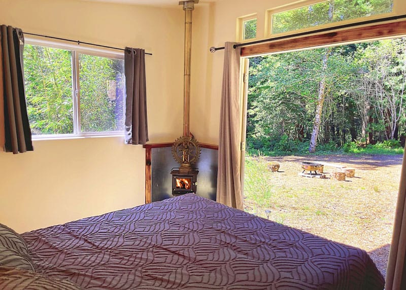 Mendocino Glamping Redwood Cabin