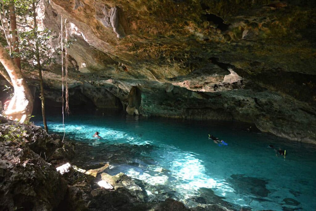 Cenote Dos Ojos