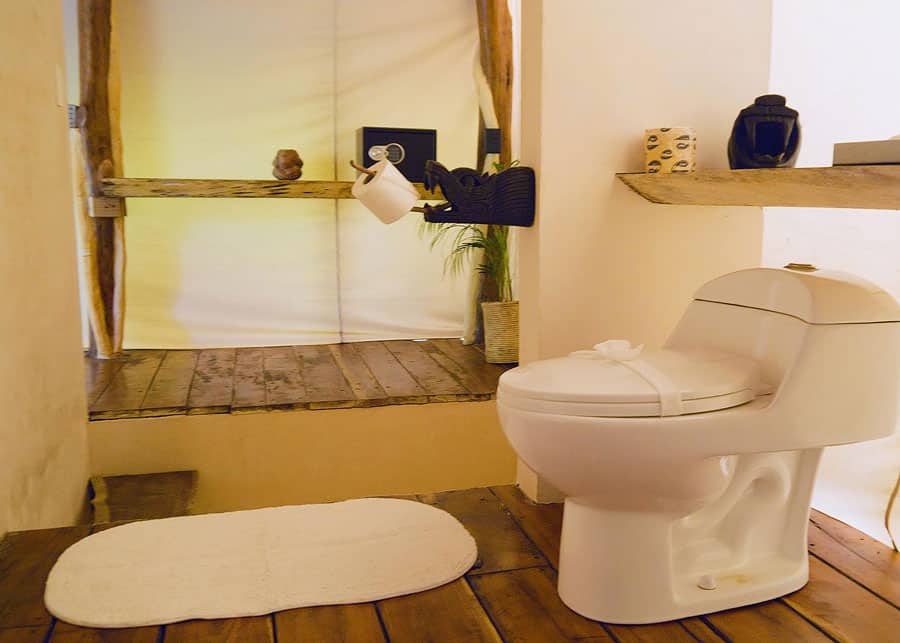 Serena Glamping Tulum Bathroom