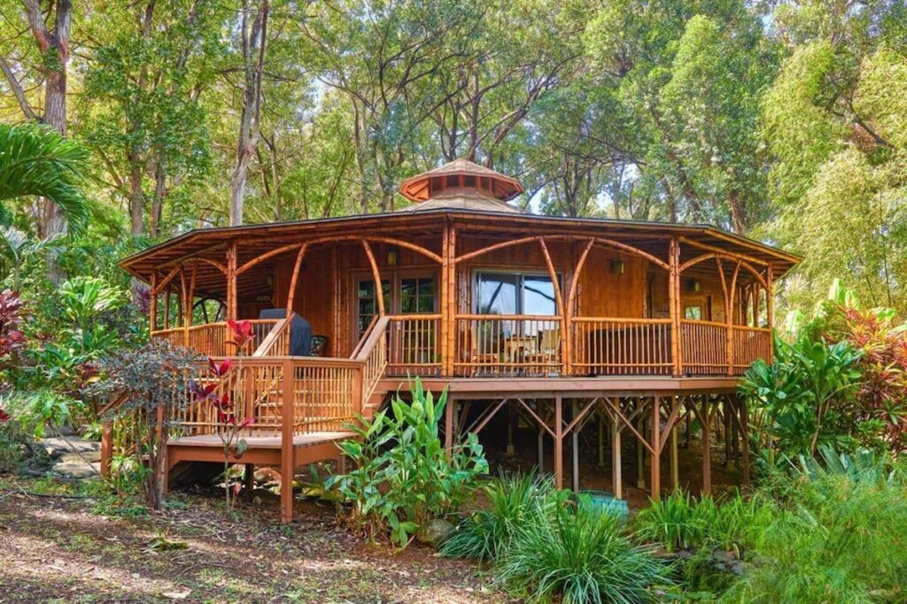Bamboo Villa Glamping: An Eco-Luxury in Haiku