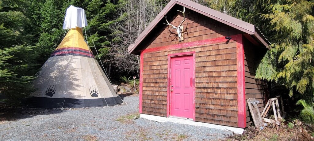 Authentic Tatoosh Tipi in Washington