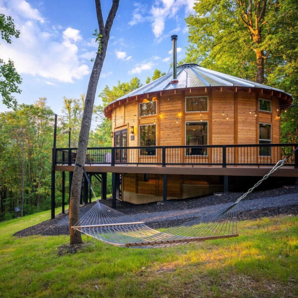 Shenandoah Yurt: A Luxurious Mountain Escape