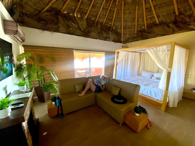 Palm Valley Cabins interior