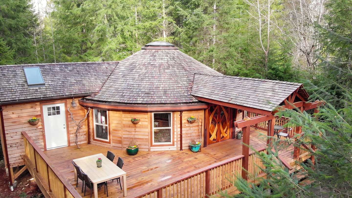 Elderwood Yurt Vancouver Island
