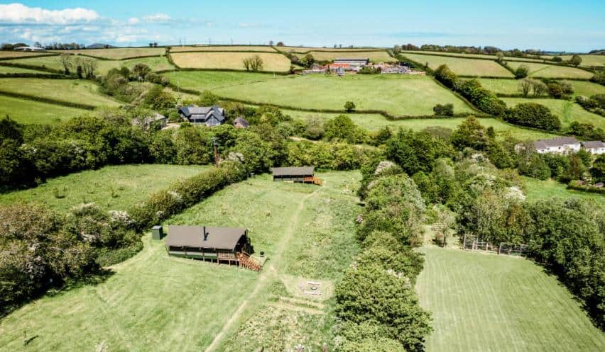 Brackenhill Glamping Dartmoor Safari Tent with Hot Tub
