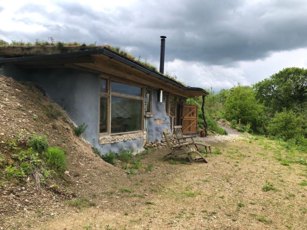 Glamping Dartmoor Hobbit Home