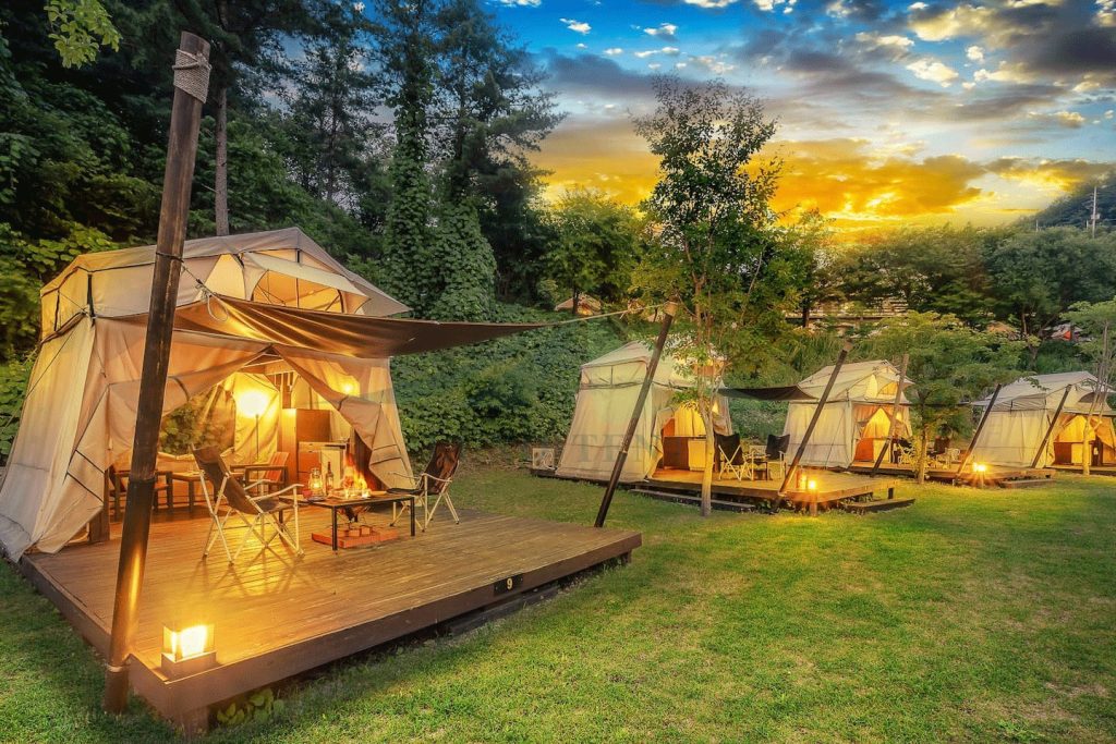 Sustainable Glamping Gear and Accessories
