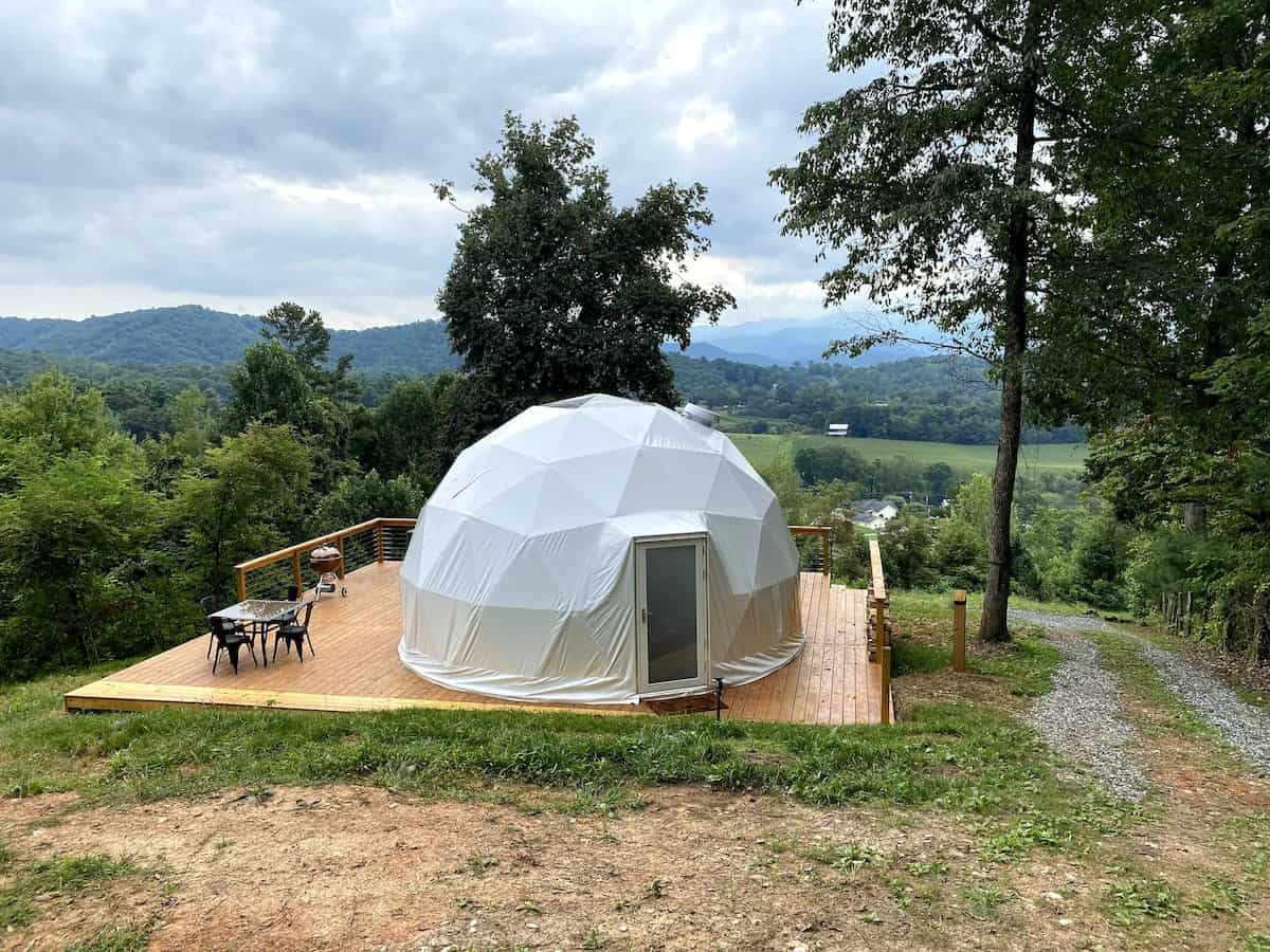 Bee Our Guest Mountain Top Glamping Dome Bee Our Guest Dome – Off-Grid Mountain Escape