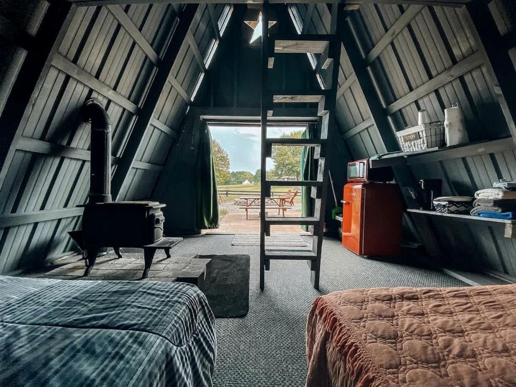 Secluded A-Frame - Glamping Nashville Secluded A-Frame - Glamping Nashville